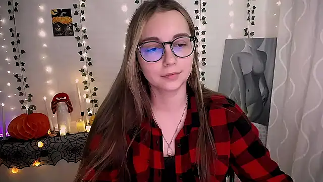 SweetPrincess  online show from October 24, 2025, 6:12 am