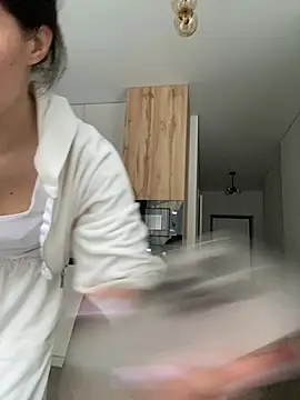 little belucci online show from January 15, 2026, 1:36 pm