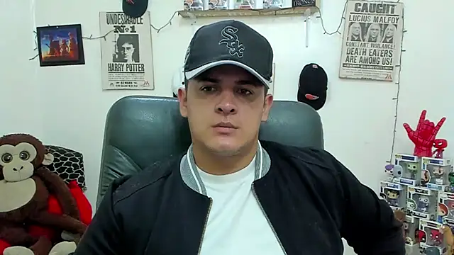 Snapshot of ney_22 chatting on February 15, 2025, 1:31 am ney 22 online show from February 15, 2025, 1:31 am