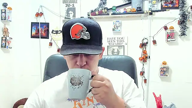 ney 22 online show from November 1, 2025, 11:15 am