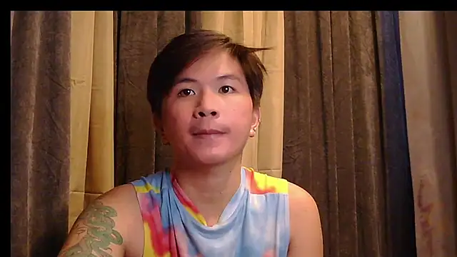 Sexy Handsome Drex online show from October 9, 2025, 12:38 pm