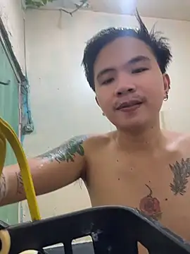 Sexy Handsome Drex online show from April 15, 2026, 7:36 am