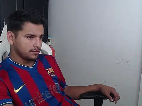 kylian 07 online show from February 25, 2026, 5:24 pm