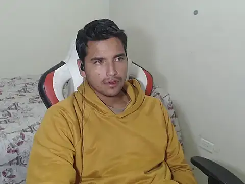 kylian 07 online show from March 25, 2026, 2:23 am