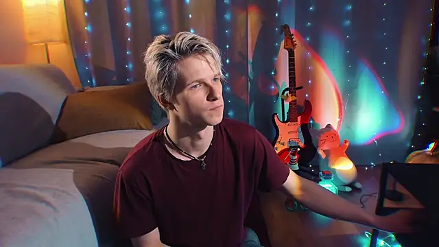 Breston Sweet online show from December 21, 2025, 5:09 am