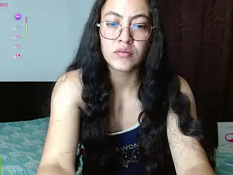 Olivia Bright online show from May 15, 2026, 11:47 pm