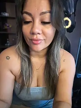 Snapshot of ValeryGrey chatting on September 27, 2025, 2:34 pm ValeryGrey online show from September 27, 2025, 2:34 pm