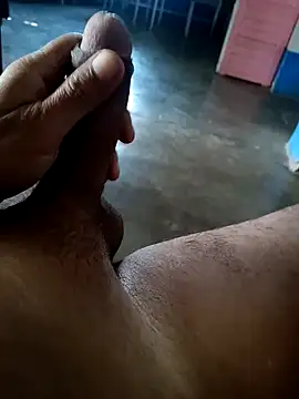 Snapshot of bigcockcallboy10inch chatting on November 16, 2025, 6:40 am bigcockcallboy10inch online show from November 16, 2025, 6:40 am