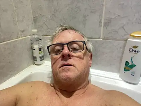 Snapshot of bigbadjon69 chatting on February 21, 2026, 2:41 pm bigbadjon69 online show from February 21, 2026, 2:41 pm