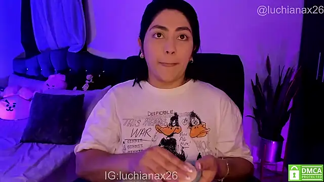 lucy26  online show from April 17, 2026, 3:09 am