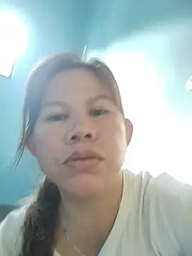 simplewild mom online show from July 22, 2026, 8:49 am