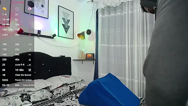 Snapshot of Tomas_and_liam chatting on March 6, 2025, 5:14 am Tomas and liam online show from March 6, 2025, 5:14 am