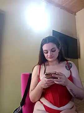 Snapshot of Emmacut chatting on October 22, 2025, 3:44 pm Emmacut online show from October 22, 2025, 3:44 pm