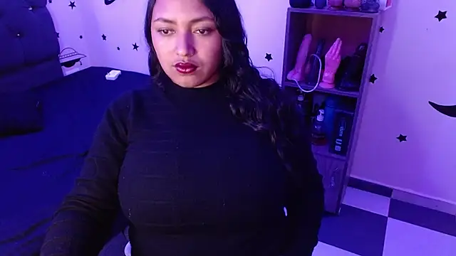Snapshot of tatiana_wd chatting on February 24, 2025, 12:30 am tatiana wd online show from February 24, 2025, 12:30 am