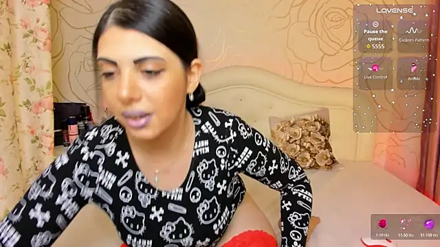 Snapshot of Elizabettalee chatting on February 21, 2026, 5:59 pm Elizabettalee online show from February 21, 2026, 5:59 pm