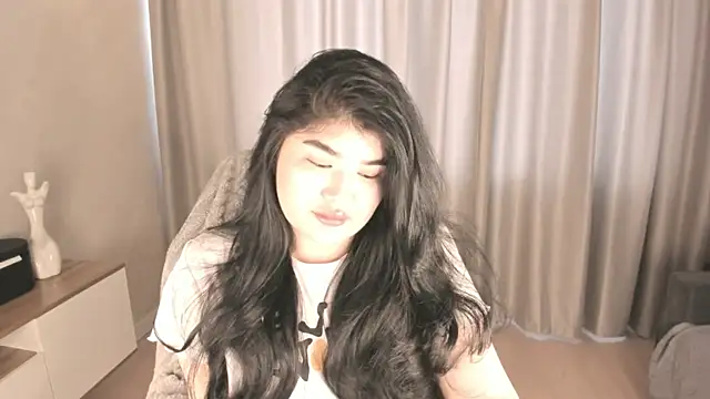mia lui online show from July 22, 2026, 4:36 am