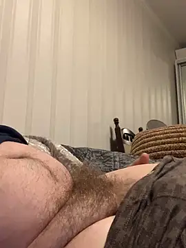 GHsveter online show from December 1, 2025, 7:04 pm