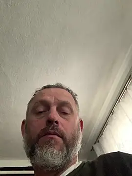 Snapshot of GHsveter chatting on April 27, 2026, 11:08 am GHsveter online show from April 27, 2026, 11:08 am