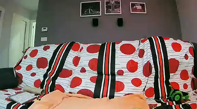 txan9876 online show from February 2, 2025, 10:06 pm