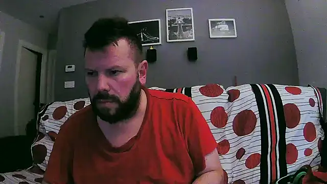 txan9876 online show from November 7, 2025, 8:08 am