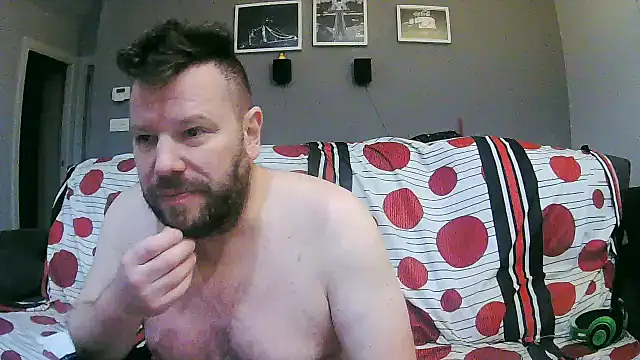 txan9876 online show from December 14, 2025, 1:12 am