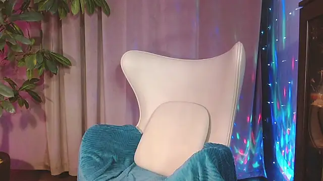 Snapshot of julia_renard chatting on September 28, 2025, 11:50 am julia renard online show from September 28, 2025, 11:50 am