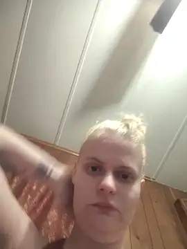BadAssBitchMakayla online show from June 1, 2026, 12:00 am