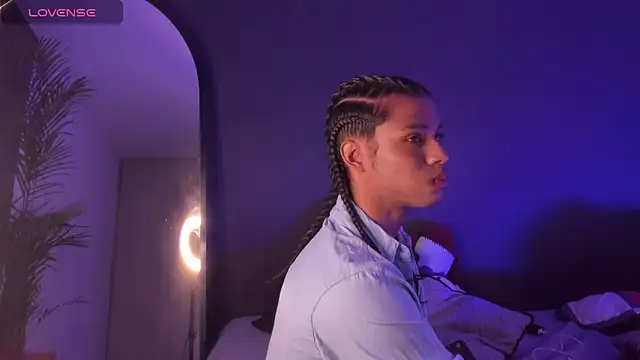 Lucas eevans online show from October 13, 2025, 9:55 am