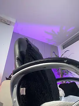 Frank Farrell online show from April 1, 2026, 9:12 pm