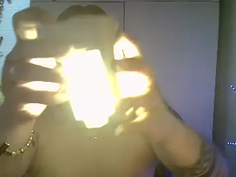 Snapshot of StrawberryWine07 chatting on March 30, 2026, 7:10 am StrawberryWine07 online show from March 30, 2026, 7:10 am