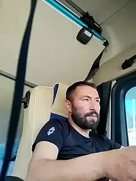 mico3427 online show from April 21, 2026, 11:28 am