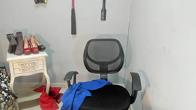 Snapshot of sandyquinnxx chatting on February 20, 2026, 7:05 pm sandyquinnxx online show from February 20, 2026, 7:05 pm