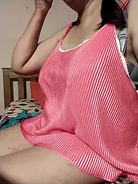 Snapshot of tharu_sweet chatting on May 3, 2026, 1:58 pm tharu sweet online show from May 3, 2026, 1:58 pm
