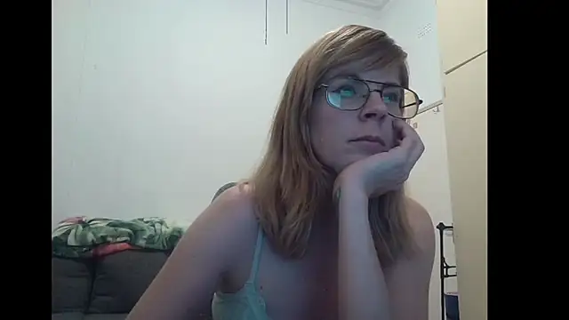 SavannaGirly online show from November 20, 2025, 8:20 pm