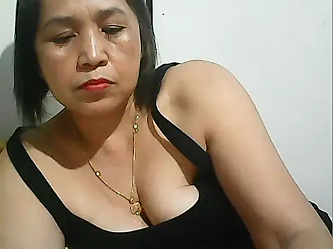 Lhadycarolyn online show from March 5, 2026, 6:32 am