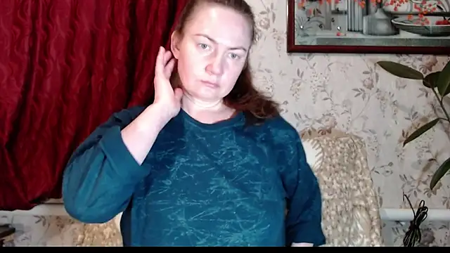 EmilyDoth online show from February 13, 2026, 1:55 pm