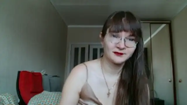 Snapshot of KiraGoldens chatting on March 30, 2026, 6:04 am KiraGoldens online show from March 30, 2026, 6:04 am
