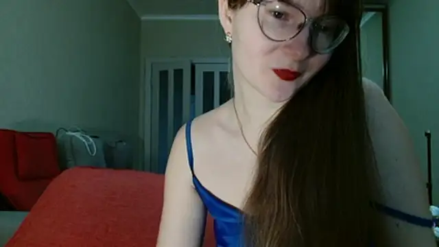 Snapshot of KiraGoldens chatting on March 19, 2026, 6:13 am KiraGoldens online show from March 19, 2026, 6:13 am