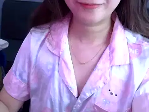 Bee 2k online show from April 16, 2026, 4:13 am