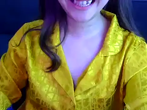 Bee 2k online show from May 8, 2026, 4:27 am