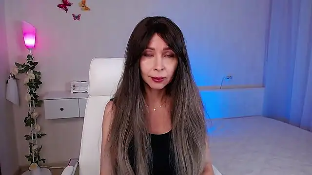 Snapshot of wendifoste chatting on February 18, 2025, 5:20 pm wendifoste online show from February 18, 2025, 5:20 pm