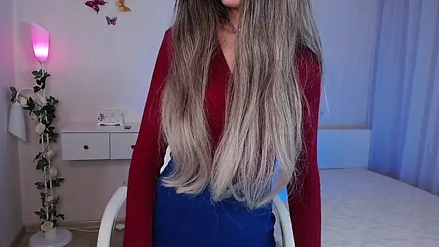 Snapshot of wendifoste chatting on December 18, 2024, 10:24 pm wendifoste online show from December 18, 2024, 10:24 pm