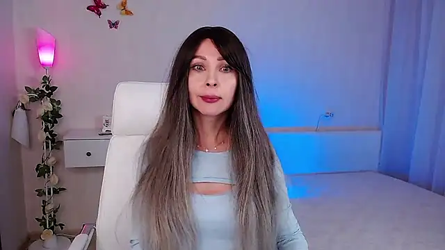 Snapshot of wendifoste chatting on February 17, 2025, 5:23 pm wendifoste online show from February 17, 2025, 5:23 pm