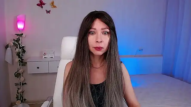 Snapshot of wendifoste chatting on February 26, 2025, 5:42 pm wendifoste online show from February 26, 2025, 5:42 pm