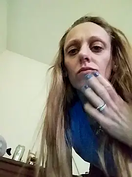 eatmeplease44 online show from November 20, 2025, 7:03 pm