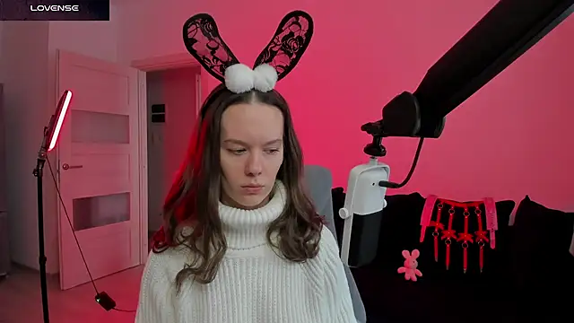 DivineBite online show from February 21, 2026, 2:08 pm