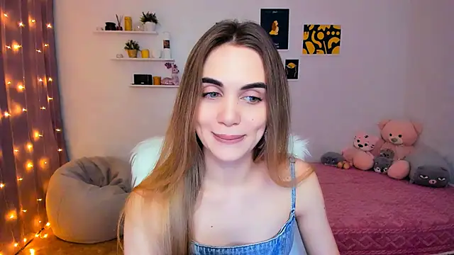 Snapshot of aPieceOfJoy chatting on January 14, 2025, 12:43 am aPieceOfJoy online show from January 14, 2025, 12:43 am