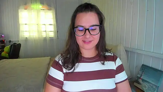 Snapshot of anna_love_hot chatting on April 17, 2026, 7:28 pm anna love hot online show from April 17, 2026, 7:28 pm