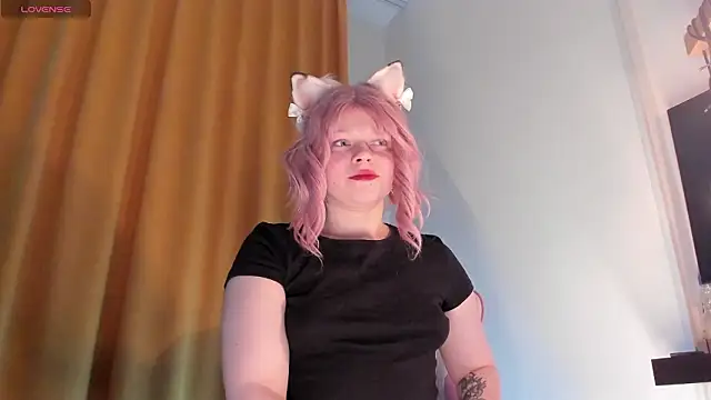 SueNiceeeee online show from February 3, 2026, 2:53 am