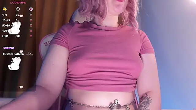 SueNiceeeee online show from February 9, 2026, 8:29 pm